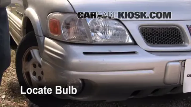 1998 Pontiac Trans Sport Montana 3.4L V6 (4 Door) Éclairage Feu antibrouillard (remplacer l'ampoule)